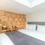 Mid * クルージュ＝ナポカ