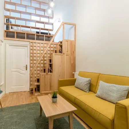 Apartament Mid